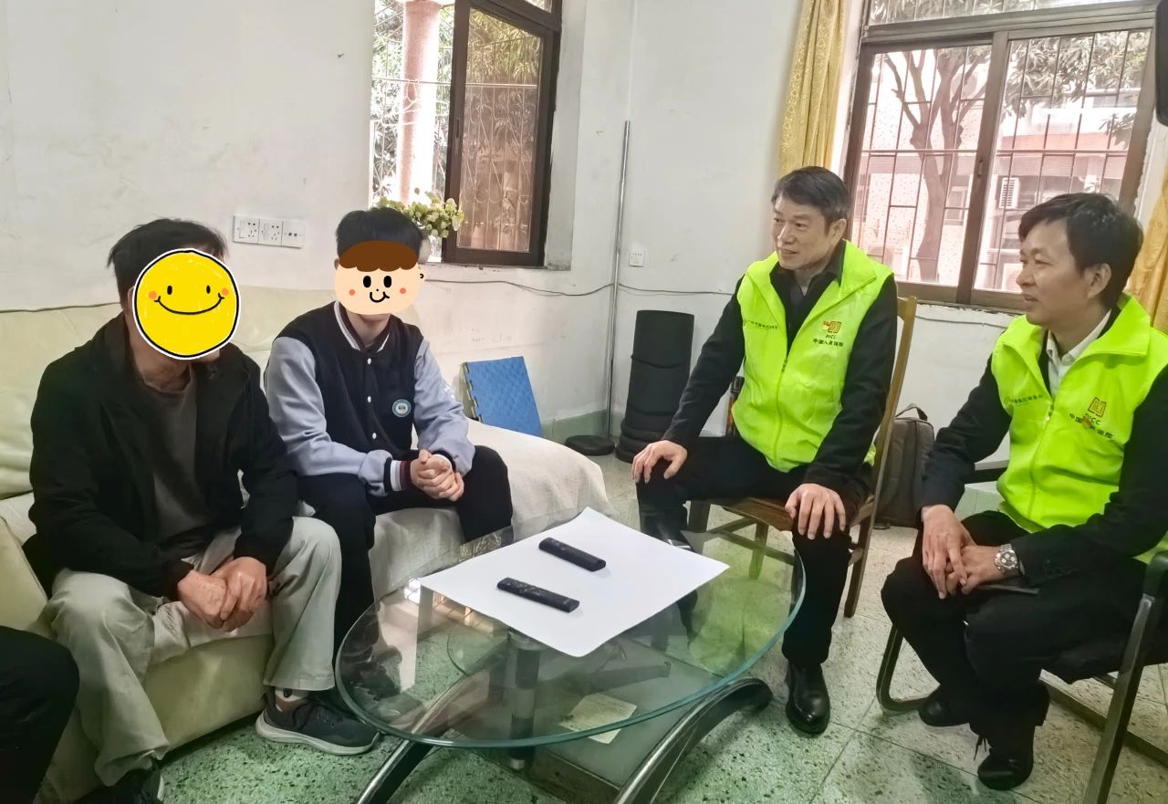 党建引领｜爱心慰问 善暖新春4.jpg