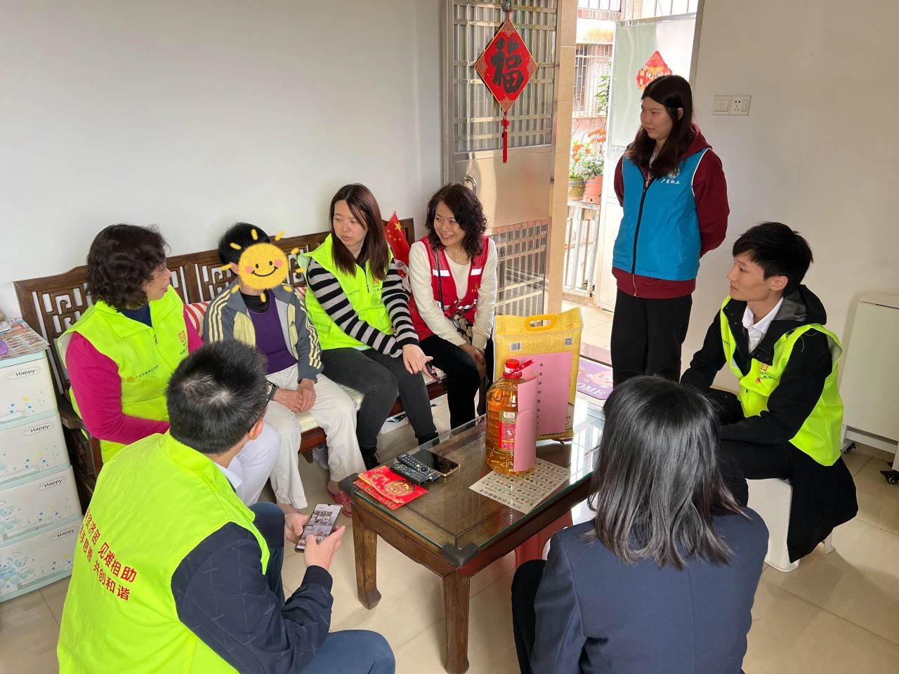 党建引领｜爱心慰问 善暖新春5.jpg